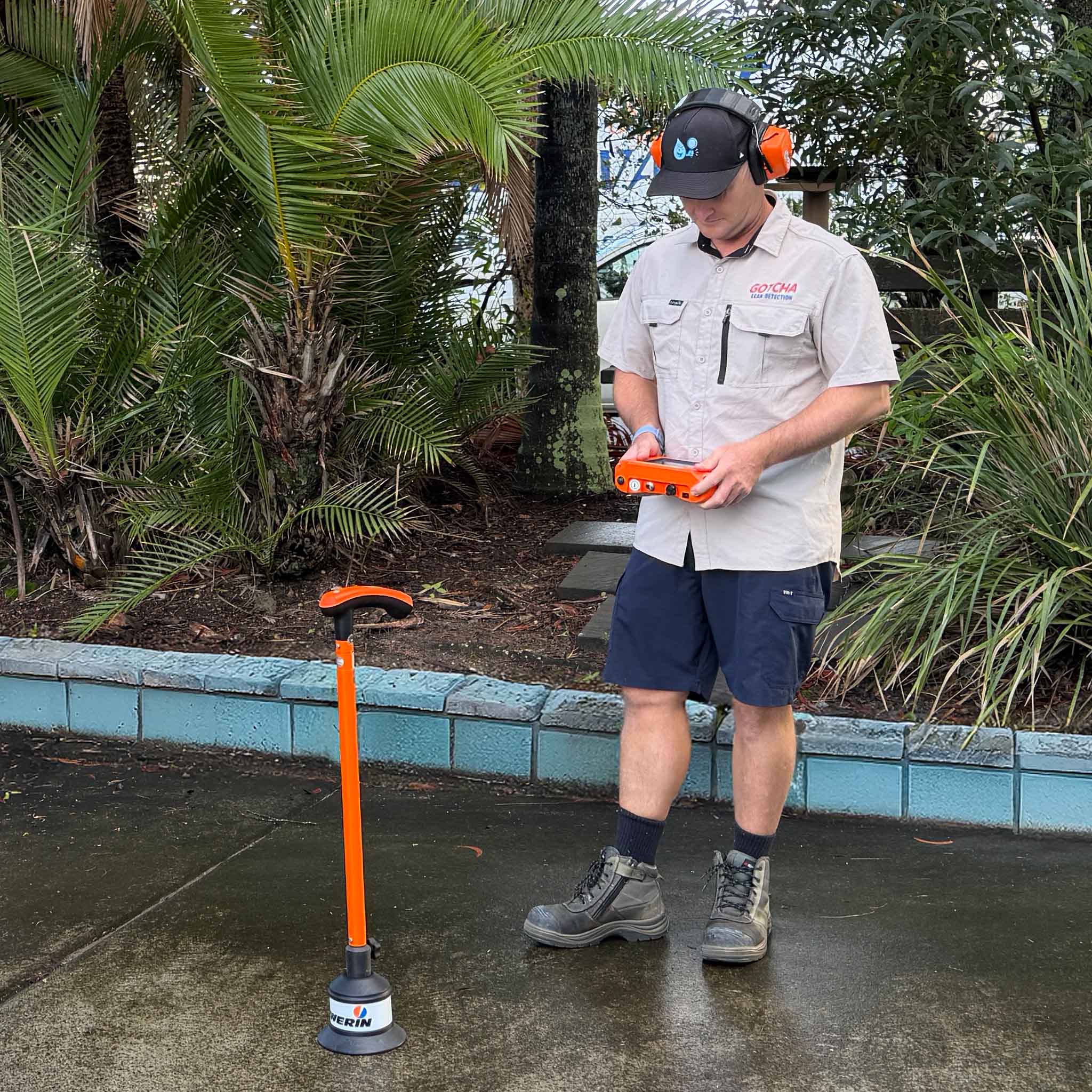 Signs of a water leak